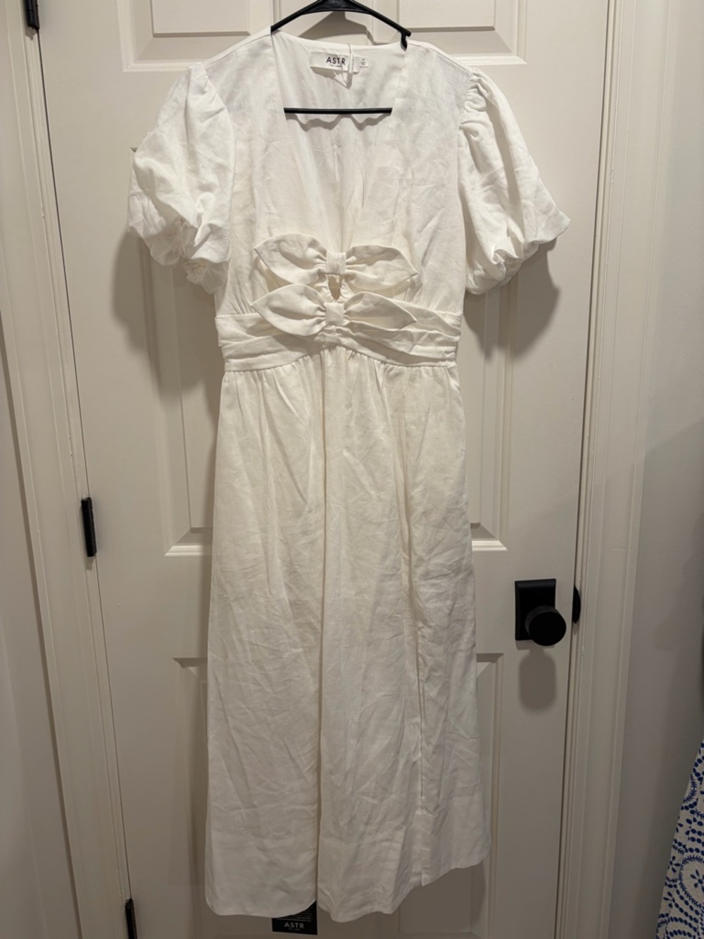 ASTR THE LABEL Linen Bow Front Midi Dress NWT - Picture 3 of 6